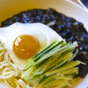 Những món ăn cực Hot ở Hàn dành cho người không biết ăn cay
